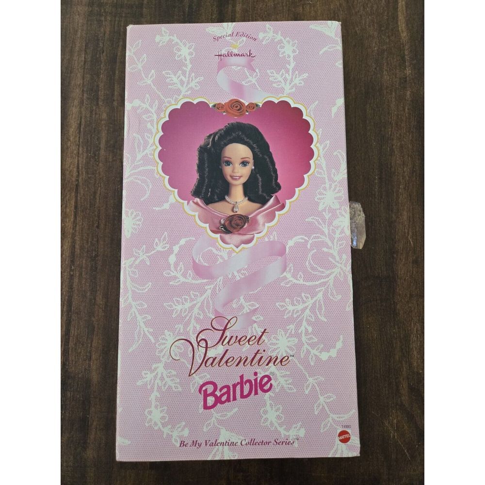 Barbie 1995 Sweet Valentine Doll By Mattel - Hallmark Special Edition - NIB